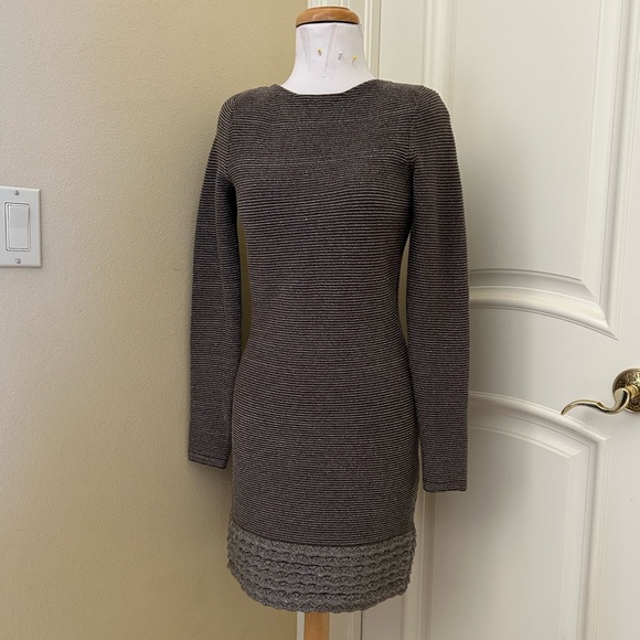 NWOT Moda International dark gray knit dress with silver threads. - Picture 1 of 5